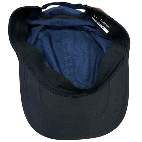Nike Hat Cap Strap Back Navy Featherlight Dri FIT Running Lightweight Black Trim - Picture 2 of 4